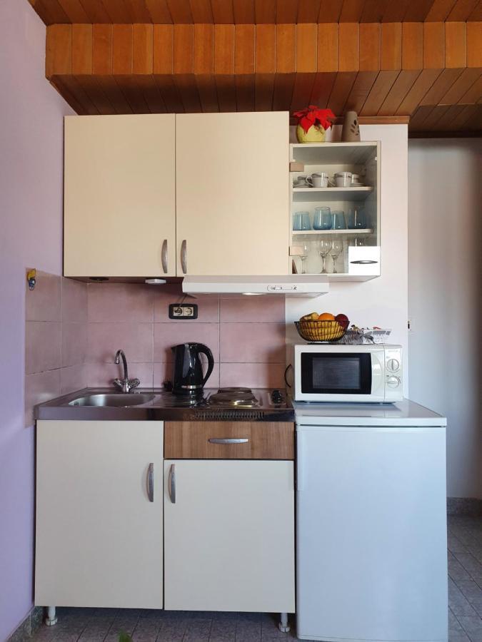 Apartmani Daria & Jure Трогір Екстер'єр фото